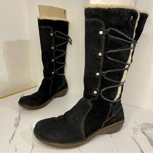 UGG SURFCAT 5158 Sz 10 Leather Sheepskin Black Mid-Calf Lace Up Snow Boots